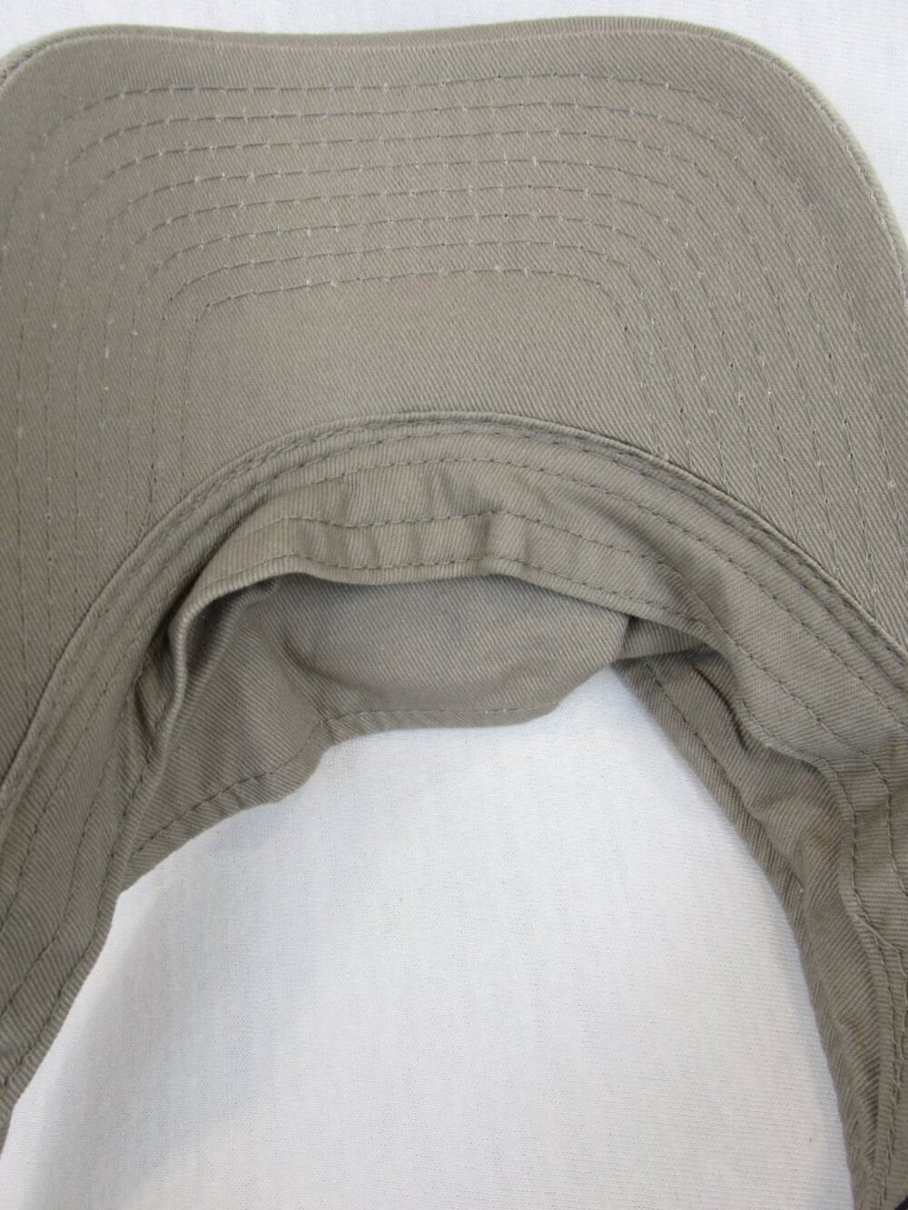 Red River Rivalry Texas Longhorns vs Oklahoma University Sooners OC Visor Khaki - Picture 6 of 7